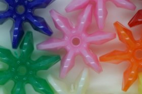 18mm Star Opaque; Multi 25g (approx 47p)